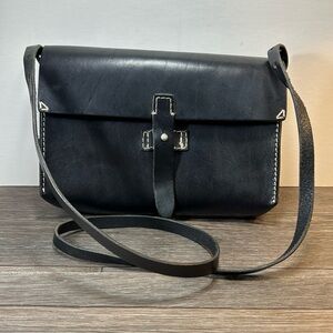 Madewell black leathrr bag (d5)